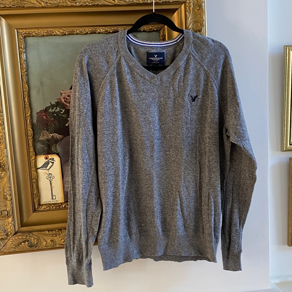AMERICAN EAGLE V-neck Sweater